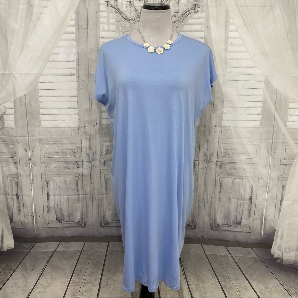 Eileen Fisher Size Medium Blue LTCST Crew Neck Shirt Boxy Dress Pullover Stretch